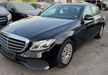 Mercedes-Benz E 200 250.000 km 11.400 &euro; hamburg 20537