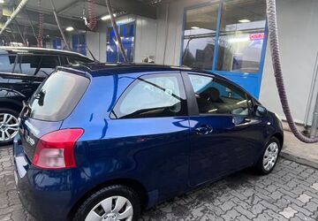 Toyota Yaris 184.147 km 1.200 &euro; Pinneberg 25421