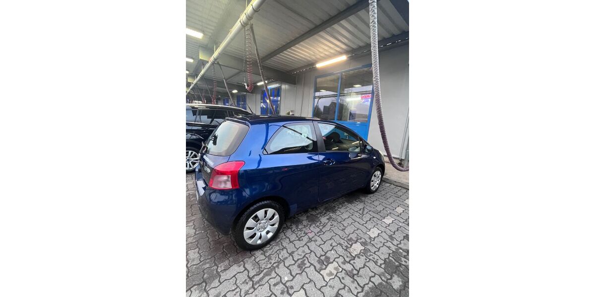 Toyota Yaris 184.147 km 1.200 &euro; Pinneberg 25421