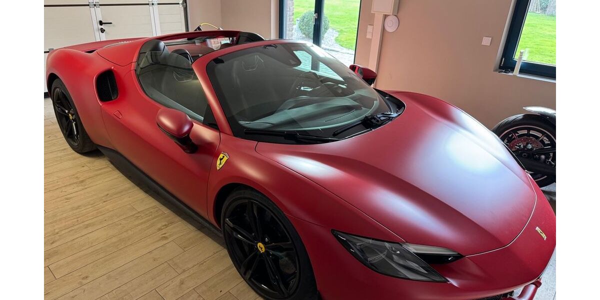 Ferrari 296 GTS 15.900 km 330.000 &euro; Ahrensburg bei Hamburg 22926