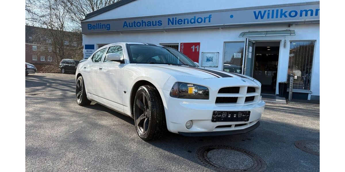 Dodge Charger 121.500 km 16.990 &euro; Hamburg 22459