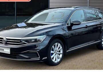 VW Passat Variant 176.574 km 17.990 &euro; Buxtehude 21614