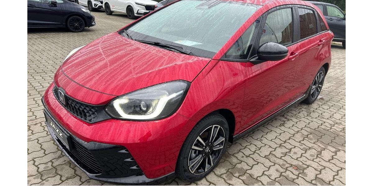 Honda Jazz 32.417 km 26.990 &euro; Braak 22145