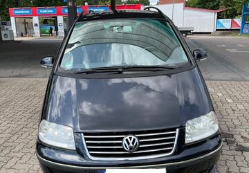 VW Sharan 248.000 km 4.999 &euro; Hamburg 22453