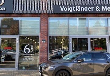 Mazda CX-30 5.756 km 26.485 &euro; Hamburg 22049