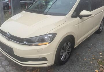 VW Touran 367.000 km 7.499 &euro; Hamburg 22113