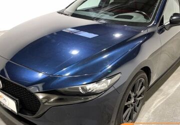 Mazda 3 83.000 km 18.480 &euro; Norderstedt 22848