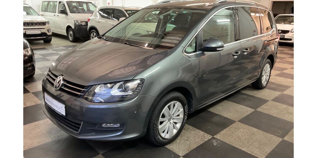 VW Sharan 211.073 km 14.650 &euro; Hamburg 22087