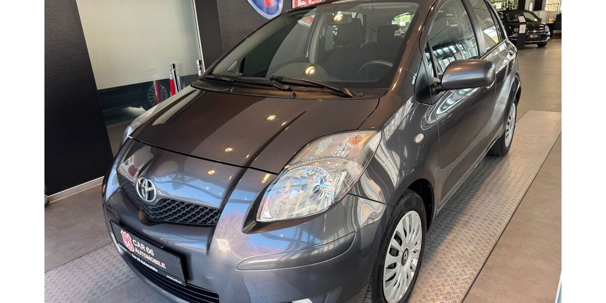 Toyota Yaris 112.000 km 7.490 &euro; Hamburg 22547