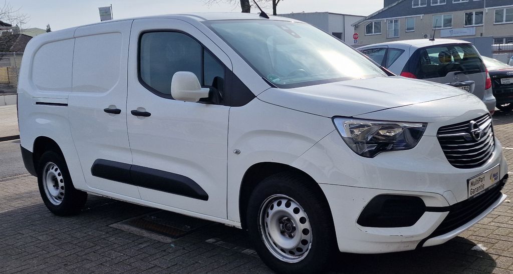 Opel Combo 85.790 km 11.790 &euro; Ellerbek 25474