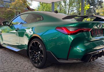 BMW M4 9.759 km 84.950 &euro; Hamburg 22177