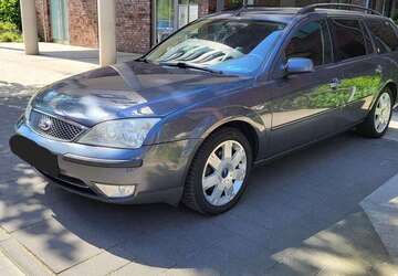 Ford Mondeo 160.000 km 4.250 &euro; Volksdorf (Hamburg) 22359