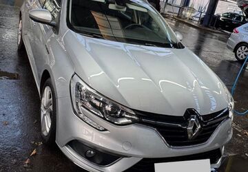 Renault Megane 127.400 km 9.000 &euro; Hamburg 22763