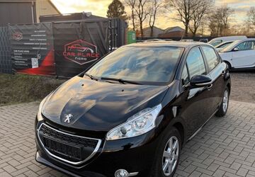 Peugeot 208 125.000 km 2.500 &euro; Ellerau 25479