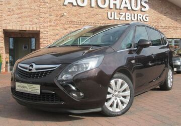 Opel Zafira Tourer 100.000 km 9.900 &euro; Henstedt Ulzburg(20 km nördlich von HH-direkt an der A7) 24558