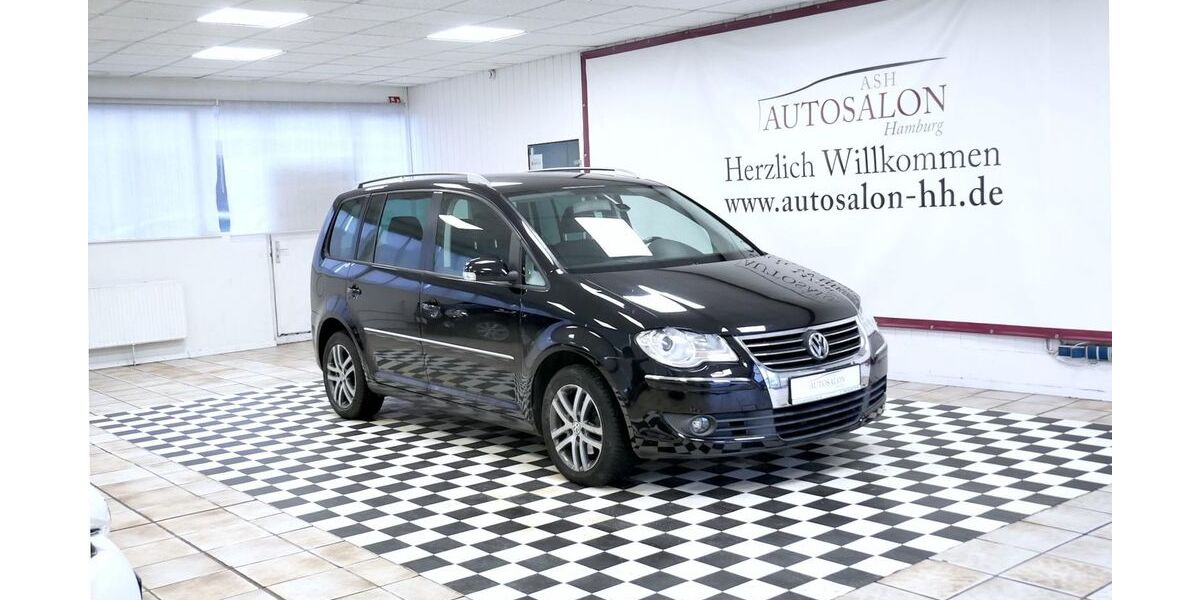 VW Touran 149.485 km 5.999 &euro; Hamburg 22399
