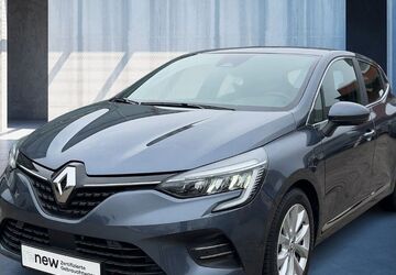 Renault Clio 24.755 km 14.990 &euro; Hamburg 20537