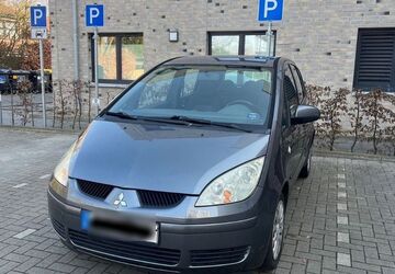 Mitsubishi Colt 201.000 km 700 &euro; Hamburg 22159