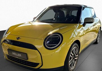 Mini Cooper E 5.850 km 27.385 &euro; Hamburg 21073