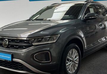 VW T-Roc 44.531 km 19.888 &euro; Hamburg 22761