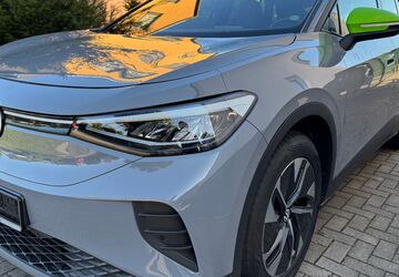 VW ID.4 318.896 km 12.500 &euro; Hamburg 20537