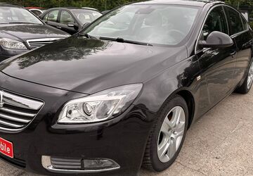 Opel Insignia 331.500 km 2.450 &euro; Hamburg 21079