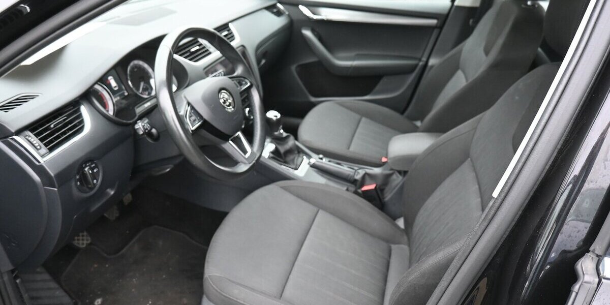 Skoda Octavia 1.5 TSI Combi *Style* Navi LED ACC 17Alu 169.000 km 13.500 &euro; Seevetal - Hittfeld 21218