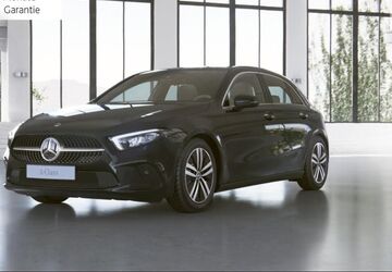 Mercedes-Benz A 180 91.769 km 18.490 &euro; Hamburg-Elbe 22609