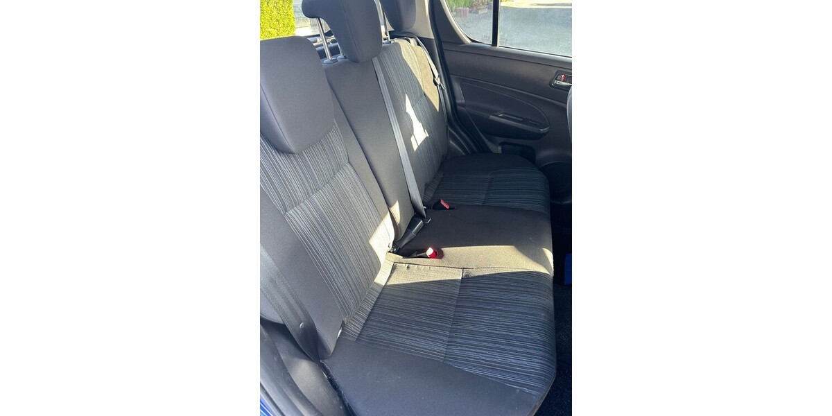 Suzuki Swift 122.749 km 7.799 &euro; Hamburg 20038