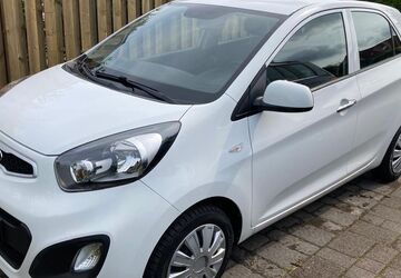 Kia Picanto 96.000 km 3.999 &euro; Hamburg 22175