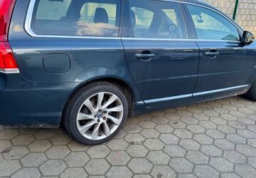 Volvo V70 149.000 km 24.900 &euro; Hamburg 22527