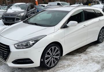Hyundai i40 203.000 km 8.899 &euro; Hamburg 21107
