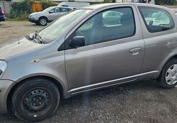 Toyota Yaris 233.000 km 750 &euro; Hamburg 22113