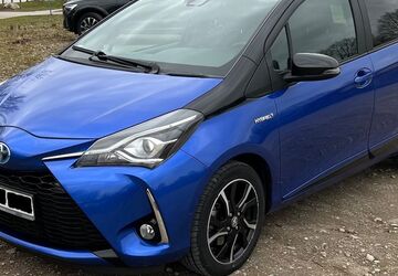 Toyota Yaris 44.500 km 13.999 &euro; Hamburg 22147