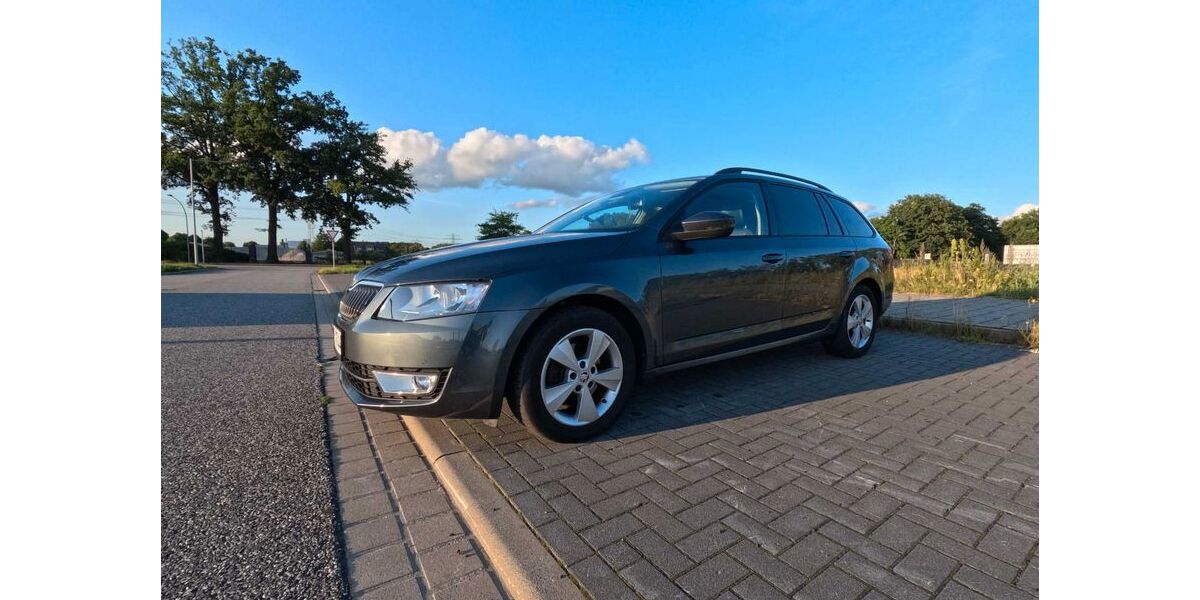 Skoda Octavia 147.000 km 10.100 &euro; Hamburg 22525
