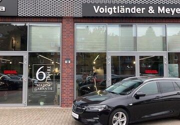 Opel Insignia 125.730 km 12.885 &euro; Hamburg 22049