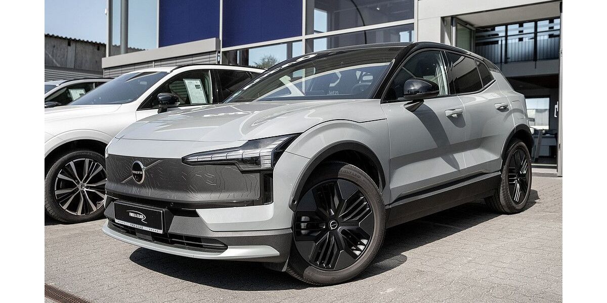 Volvo EX30 12.200 km 41.890 &euro; Pinneberg 25421