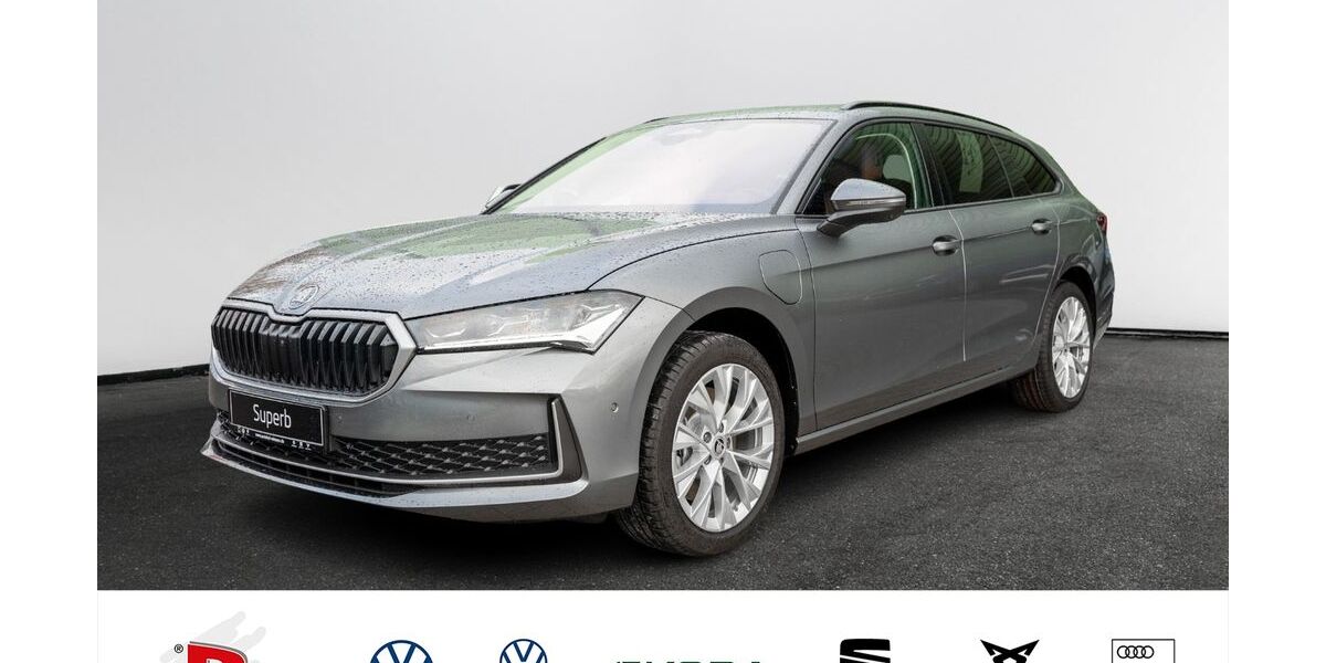 Skoda Superb 5.000 km 52.990 &euro; Pinneberg 25421