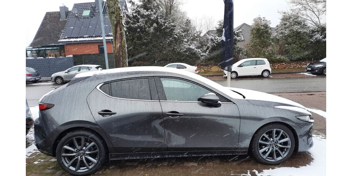 Mazda 3 54.600 km 17.980 &euro; Hollenstedt 21279