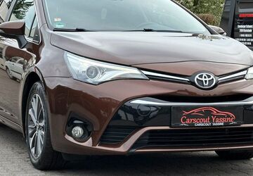 Toyota Avensis 225.000 km 7.990 &euro; Buxtehude 21614