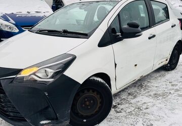 Toyota Yaris 122.000 km 3.900 &euro; Hamburg 20537