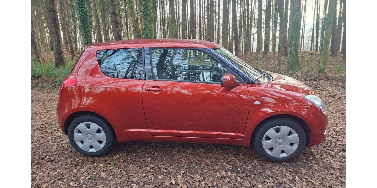 Suzuki Swift Classic, fast wie ein Ur-Mini in modern... 57.000 km 4.999 &euro; Hamburg 22339