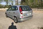 Nissan Almera Tino Luxury 189.500 km 1.999 &euro; Hamburg 22339