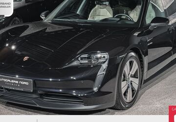 Porsche Taycan 30.000 km 59.900 &euro; Stelle 21435