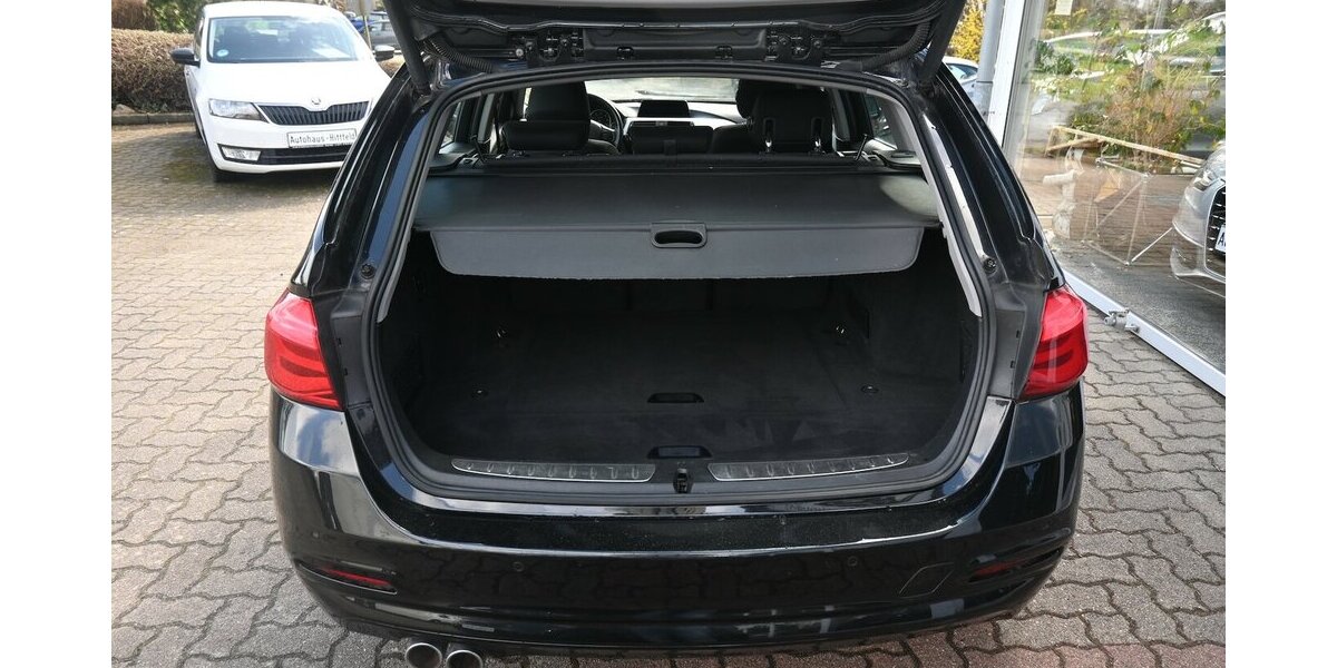 BMW 320d tour*Advantage* Navi Bluet PDC AHK 150.000 km 13.700 &euro; Seevetal - Hittfeld 21218