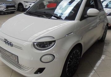Fiat 500C 37.031 km 15.490 &euro; Hamburg 22043