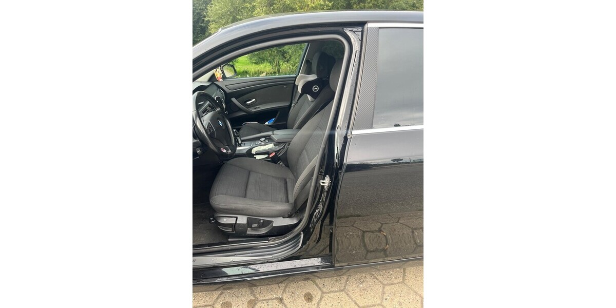 BMW 5er Touring 390.000 km 4.550 &euro; Hamburg 20038