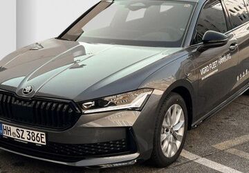 Skoda Superb 18.750 km 49.888 &euro; Hamburg 22303
