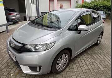 Honda Jazz 107.302 km 8.725 &euro; Hamburg, Freie und Hansestadt 22297