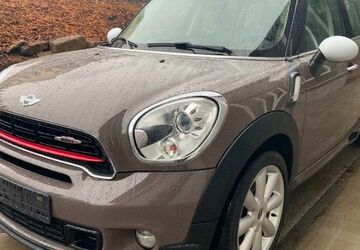Mini Countryman D (Cooper) 172.000 km 10.400 &euro; Hamburg 22335